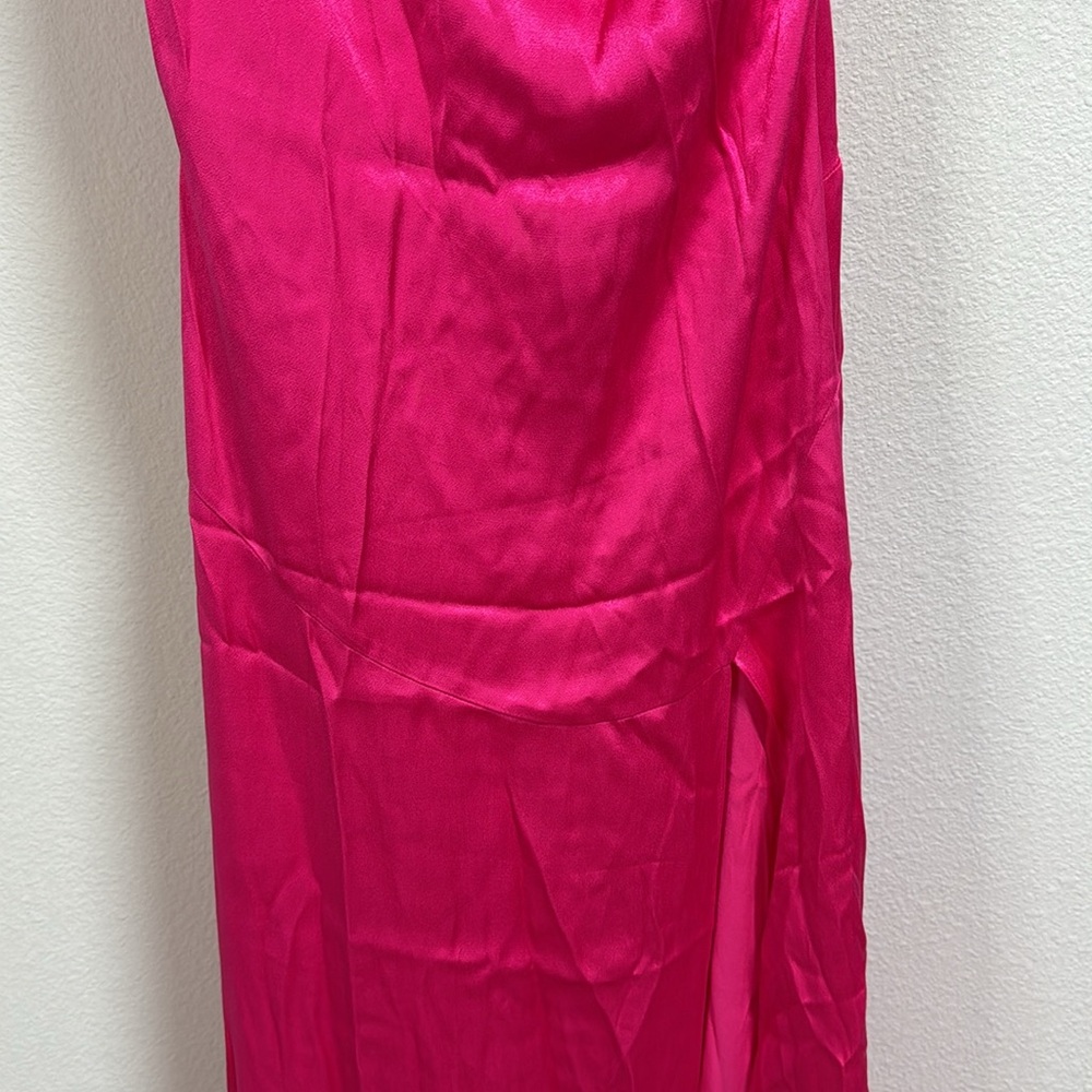 NWT Elliatt Belmont Dress in Fuchsia Pink - Picture 8 of 16